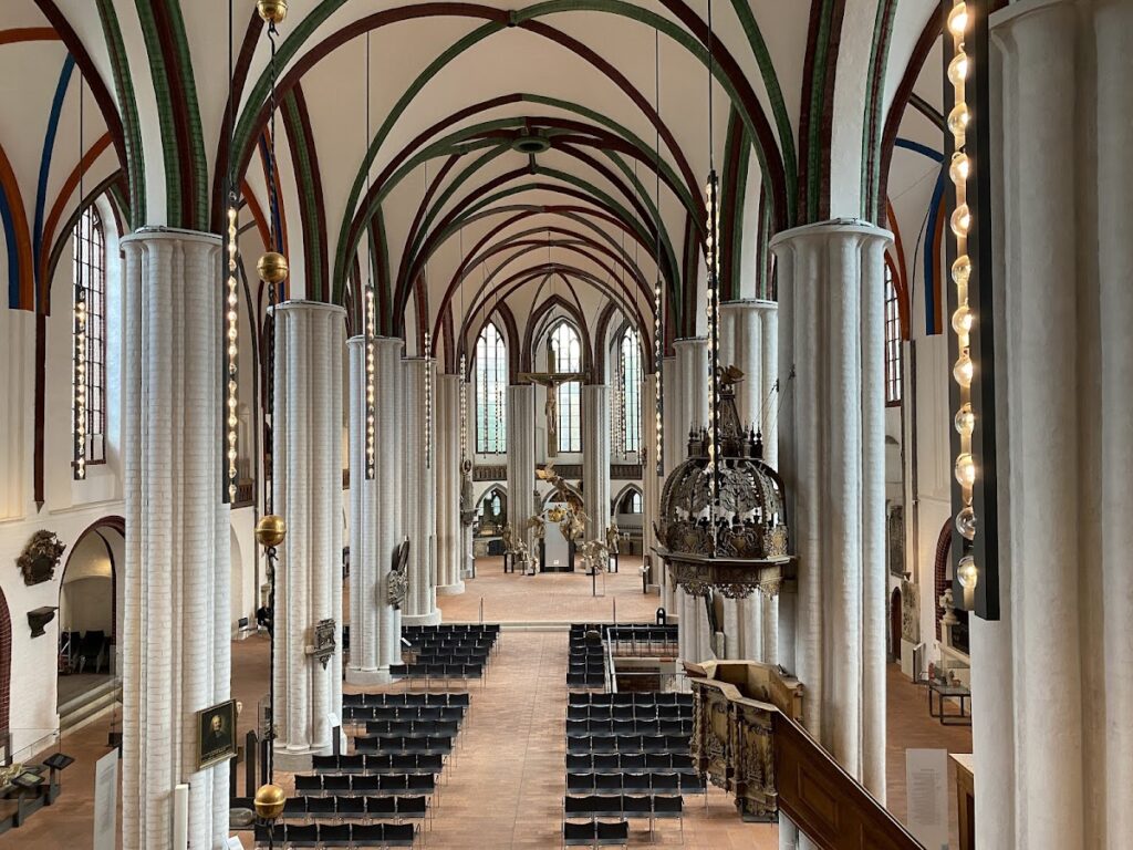 Nikolaikirche in Berlin: Historic Church and Museum 3 Nikolaikirche (Berlin)