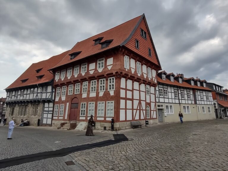 Gandersheim Abbey: An Ottonian Imperial Foundation in Germany