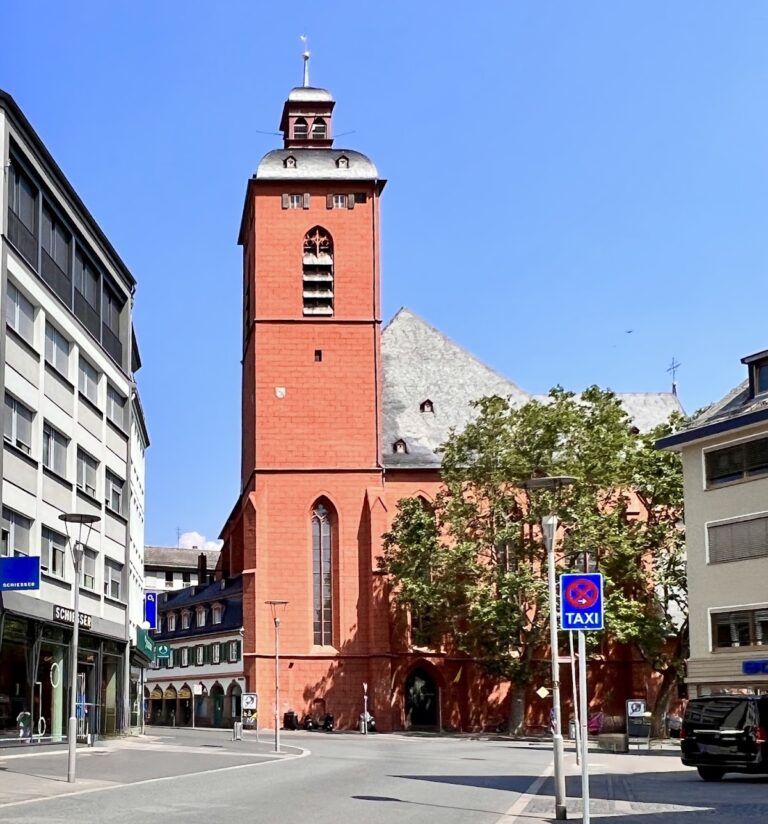Catholic St. Quintin’s Church, Mainz: A Medieval Parish Church