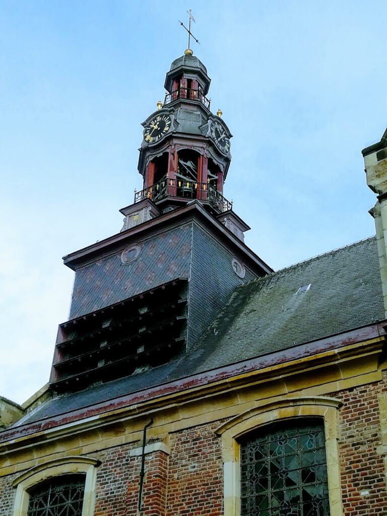 Onze-Lieve-Vrouw Hemelvaartkerk: A Gothic Decanal Church in Zottegem 2 Onze-Lieve-Vrouw Hemelvaartkerk