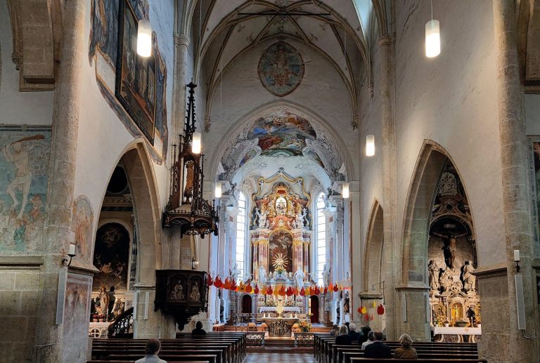 Stadtpfarrkirche St Andrä, Lienz: Gothic Parish Church in Austria