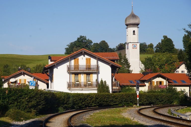 St. Ägidius: Baroque Parish Church in Gmund am Tegernsee