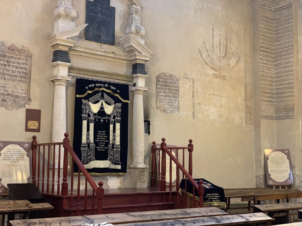 Izaak Synagogue: A Baroque Jewish House of Worship in Kraków 3 Izaak Synagogue