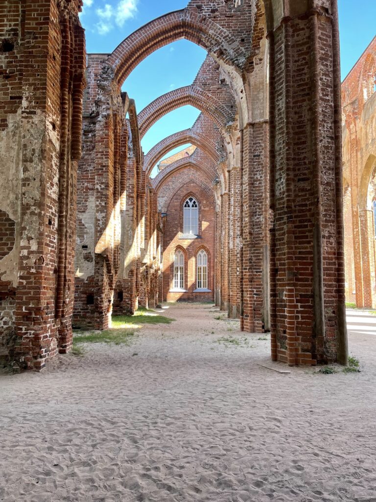 Tartu Cathedral: A Ruined Medieval Cathedral and University Museum in Estonia