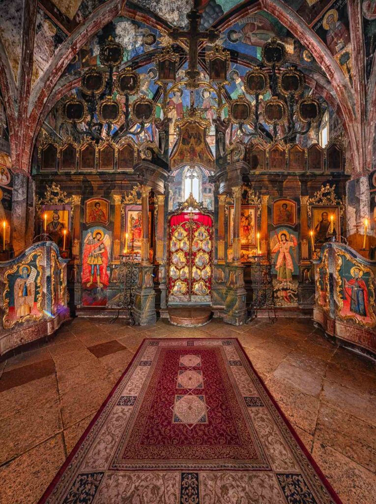 Serbian Kovin Monastery: An Eastern Orthodox Monastery in Ráckeve, Hungary 3 Serbian Kovin Monastery