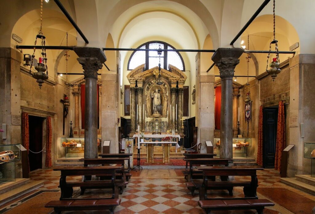 San Giacomo di Rialto: Venice’s Market Church 2 San Giacomo di Rialto