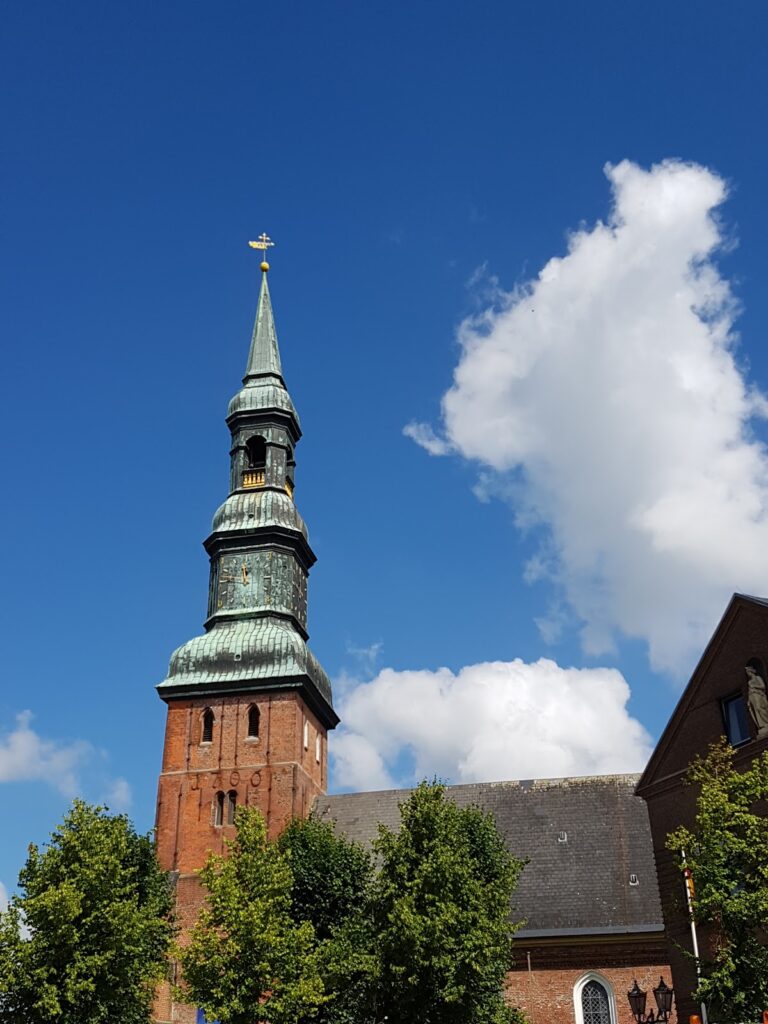 St. Lawrence Church Tönning: A Medieval Lutheran Church in Germany