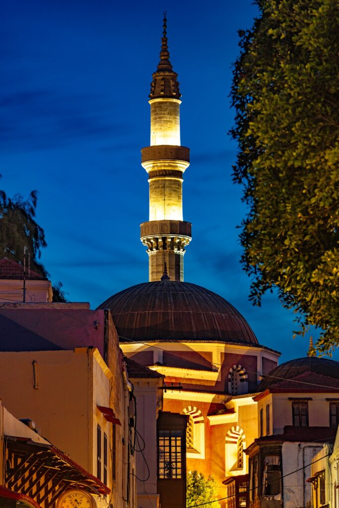 Suleymaniye Mosque, Rhodes: An Ottoman Mosque and Cultural Monument 2 Suleymaniye Mosque, Rhodes