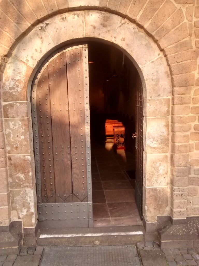 Krieler Dömchen: A Romanesque Church in Cologne, Germany