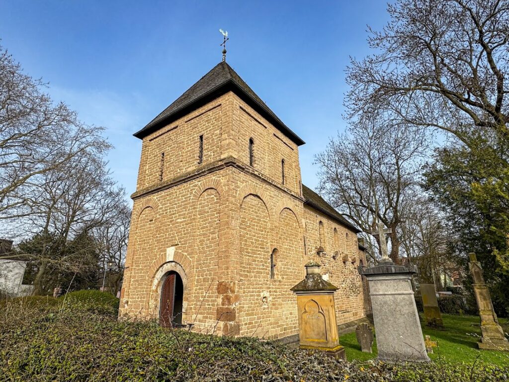Krieler Dömchen: A Romanesque Church in Cologne, Germany 2 Krieler Dömchen