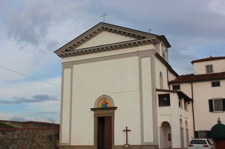 Santi Filippo e Giacomo: A Medieval Church in Ferruccia, Italy