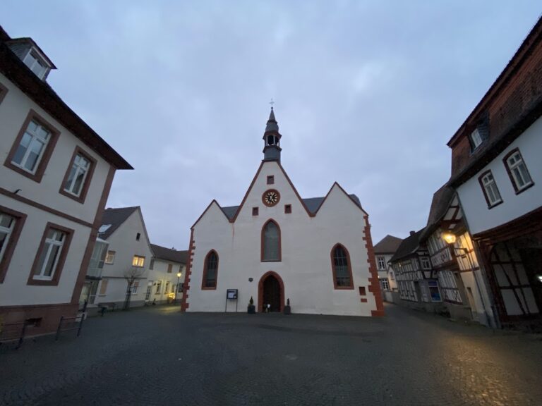 St. Nikolaus in Babenhausen: A Gothic Parish and Burial Church