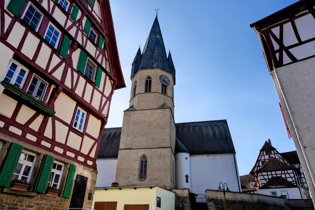 Church of Our Lady in Eppingen: A Medieval Parish Church in Germany 2 Pfarrkirche Unsere Liebe Frau (Eppingen)