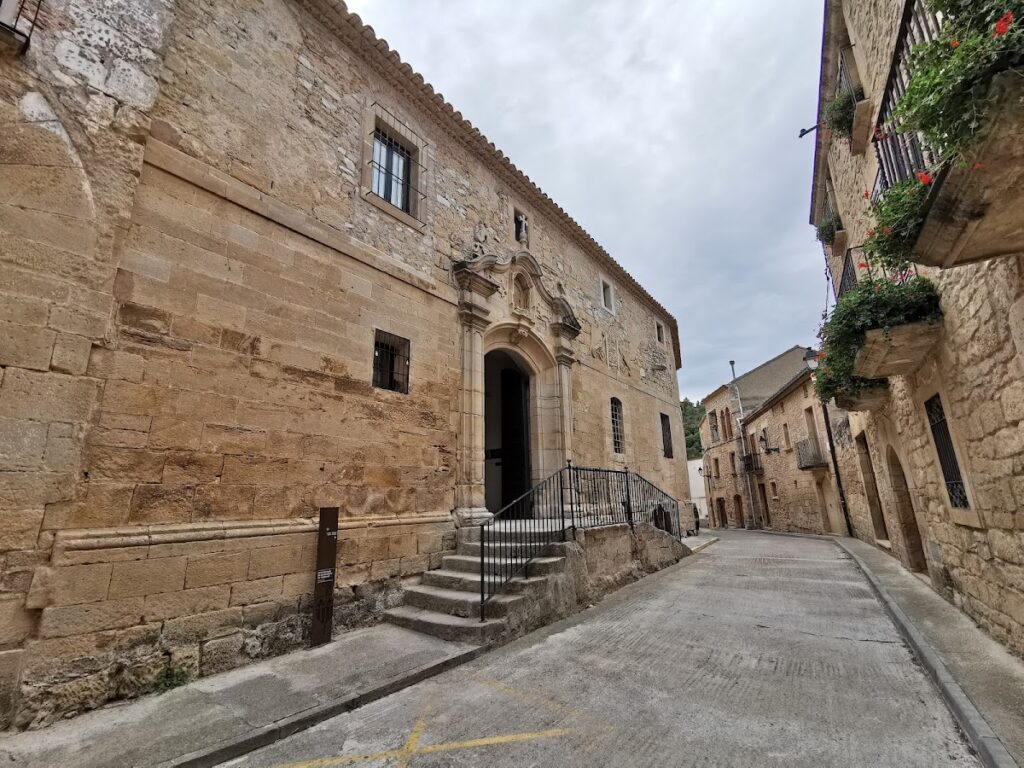 Monastery of Santa Maria de Vallbona: A Cistercian Nunnery in Spain 5 Monastery of Santa Maria de Vallbona