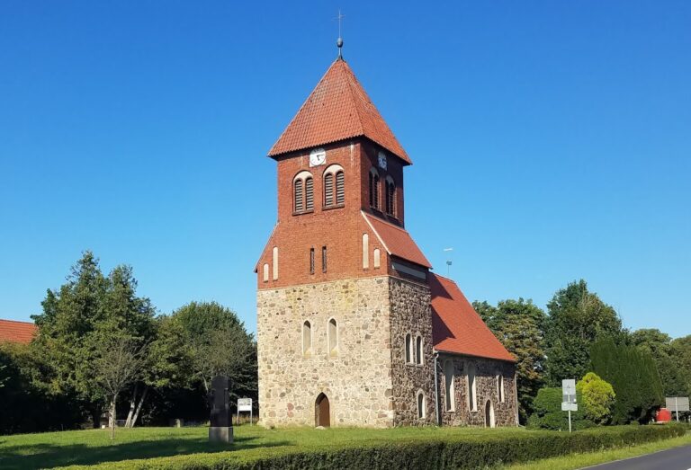 Village church Wensickendorf: A Late-Medieval Protestant Church in Germany