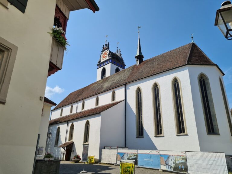 Aarau City Church: A Late Gothic Reformed Church in Switzerland