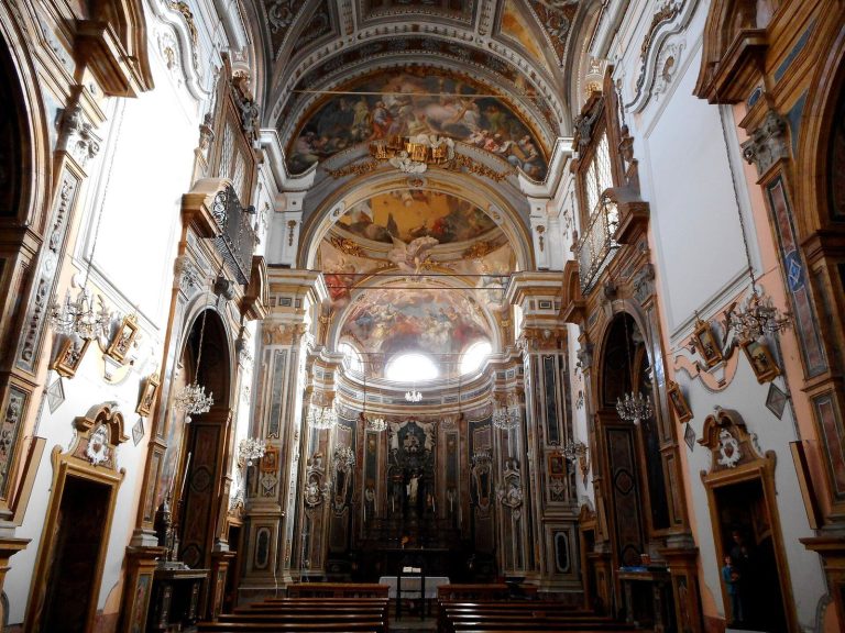 Santa Chiara: A Roman Catholic Church and Former Monastery in Palermo