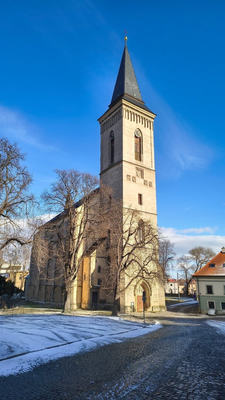 Kostel Matky Boží Na Náměti: A Gothic Burial Church in Kutná Hora