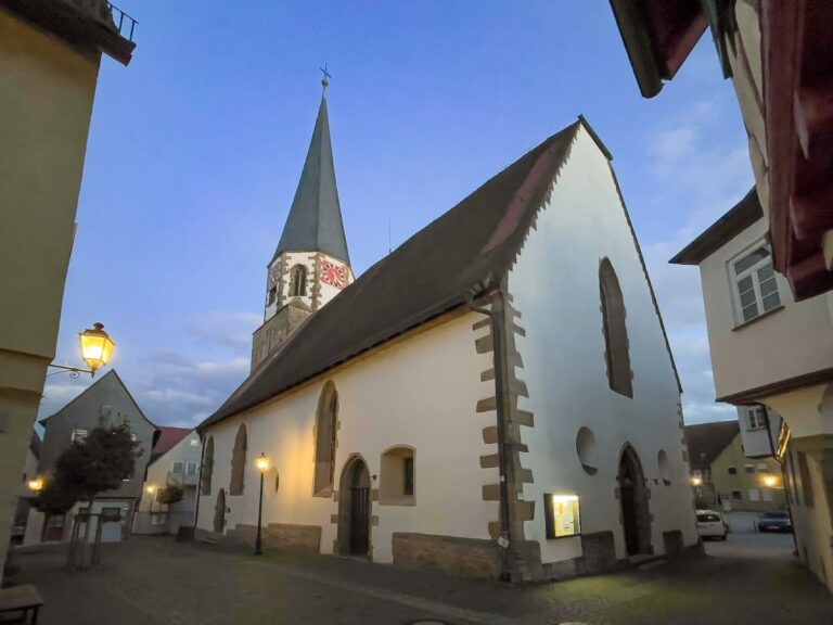 Stadtkirche St. Jakobus: Gothic Parish Church in Brackenheim, Germany