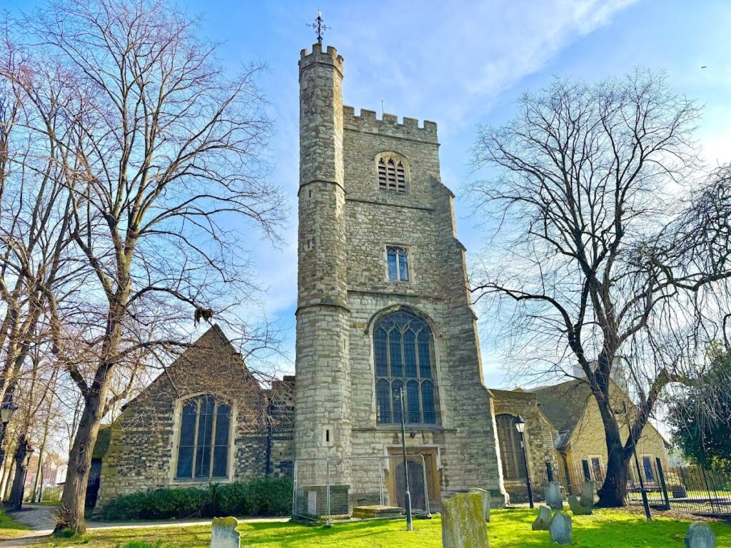 St Margaret's Church, Barking: A Medieval Parish Church beside Barking Abbey 2 St Margaret's Church, Barking