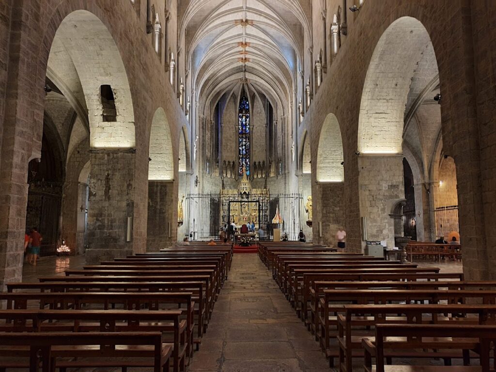 Basilica of St. Felix (Girona): A Historic Christian Church in Spain 2 Basilica of St. Felix (Girona)