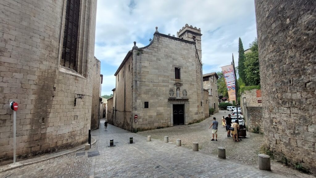 Basilica of St. Felix (Girona): A Historic Christian Church in Spain 4 Basilica of St. Felix (Girona)