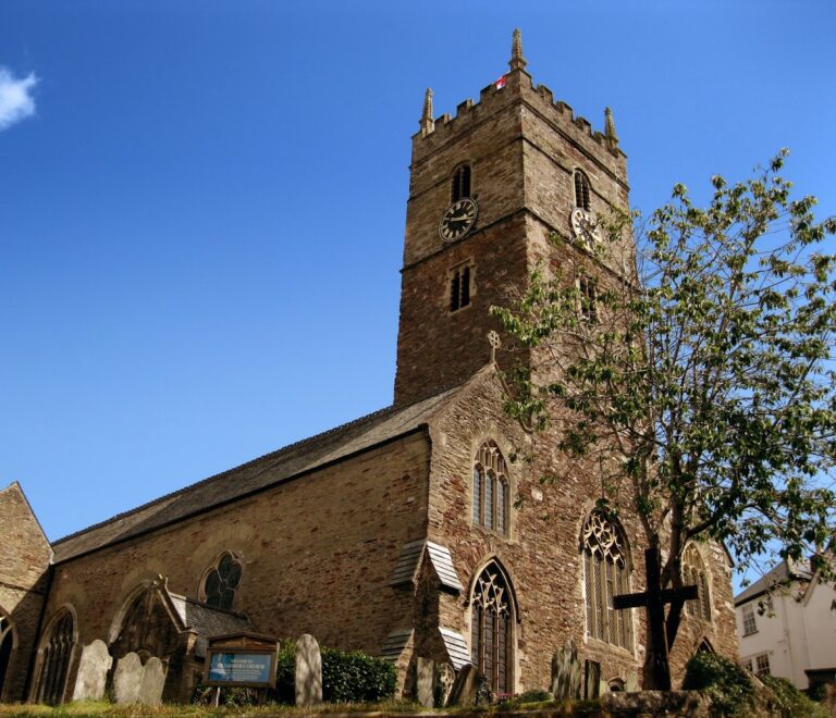 Church of St Saviour, Dartmouth: A Historic Church of England Parish Church