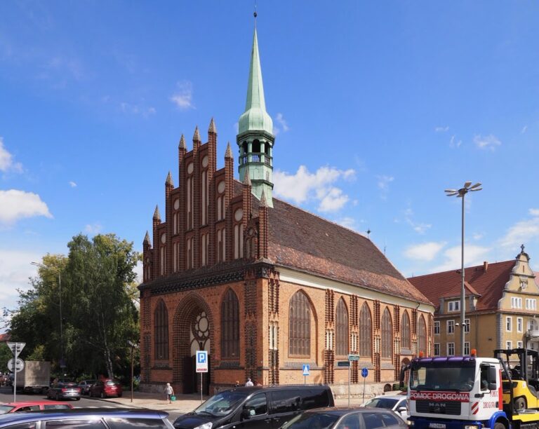 Saints Peter and Paul Church in Szczecin: A Historic Parish Church