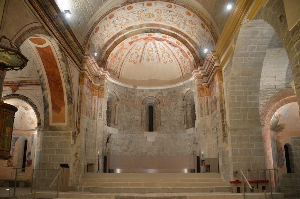 Sant Benet de Bages: A Benedictine Monastery in Catalonia 2 Sant Benet de Bages