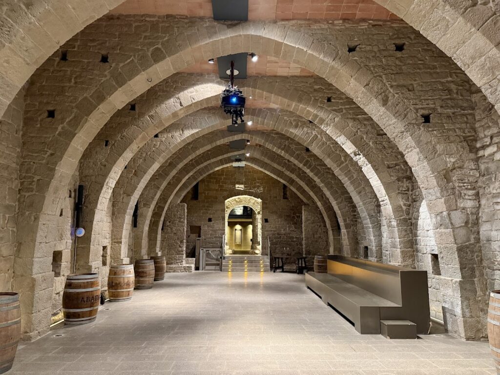 Sant Benet de Bages: A Benedictine Monastery in Catalonia 4 Sant Benet de Bages