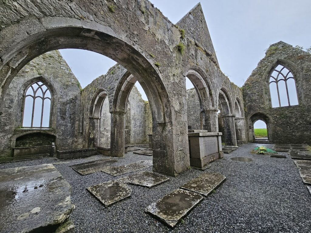 Ross Errilly Friary: A Medieval Franciscan Monastery in Ireland 1 Ross Errilly Friary