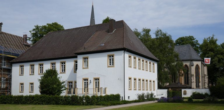 Stift Clarholz: A Premonstratensian Provostry in Germany