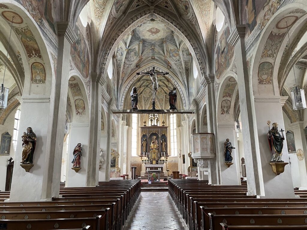 St. Lambert: A Romanesque Monastery and Parish Church in Germany 1 St. Lambert