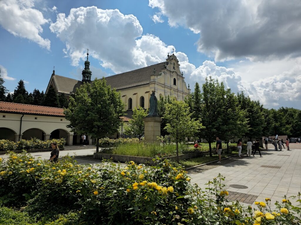 Holy Cross Basilica in Kraków Mogiła: Cistercian Monastery Church and Sanctuary 3 Holy Cross Basilica in Kraków Mogiła