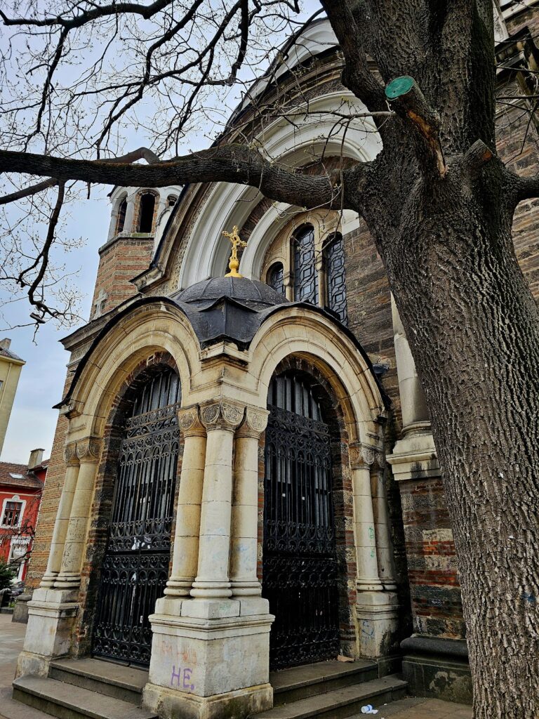 Seven Saints Church: A Bulgarian Orthodox Church in Sofia 5 Seven Saints Church
