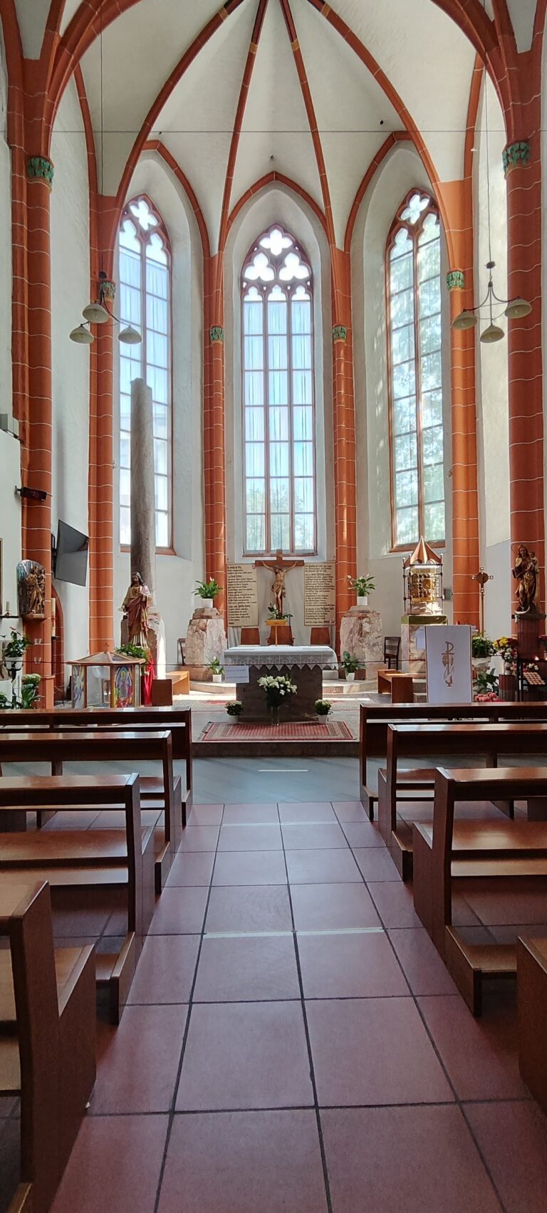 St. Emmeran, Mainz: A Medieval Catholic Parish Church