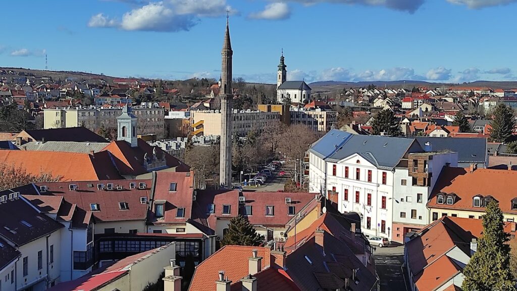 Eger minaret