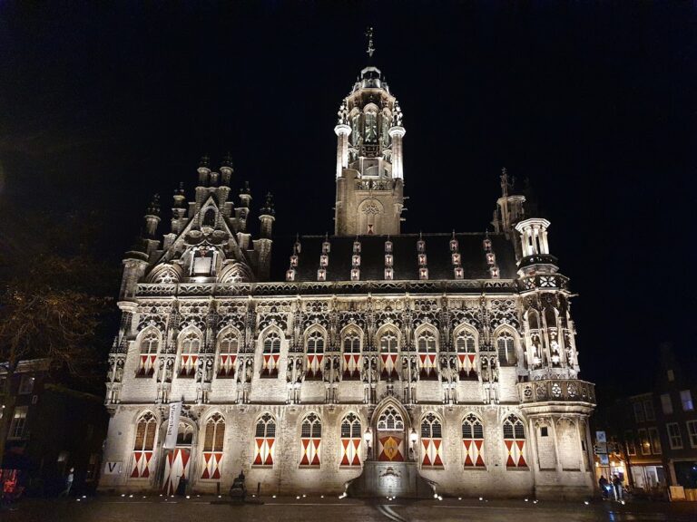 Middelburg Town Hall: A Late Gothic Municipal Complex in the Netherlands
