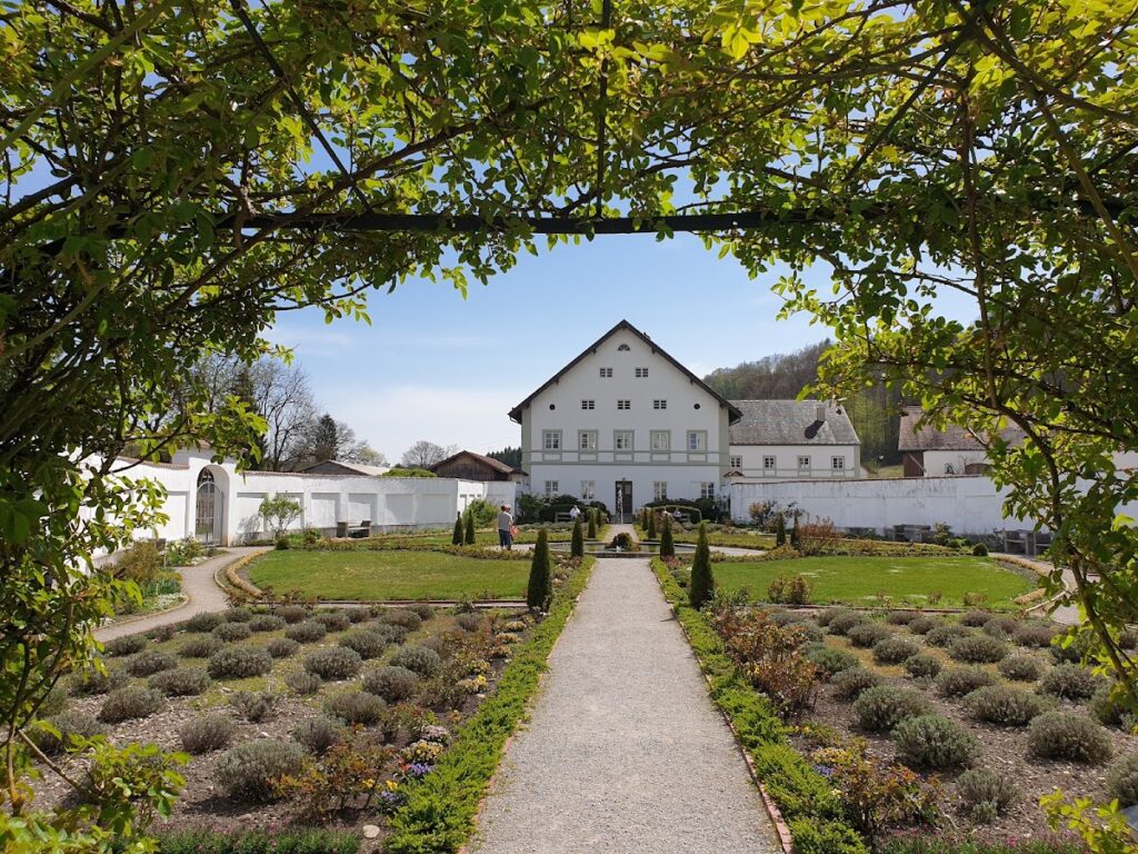 Schäftlarn Abbey: A Benedictine Monastery and Bavarian Rococo Complex 3 Schäftlarn Abbey