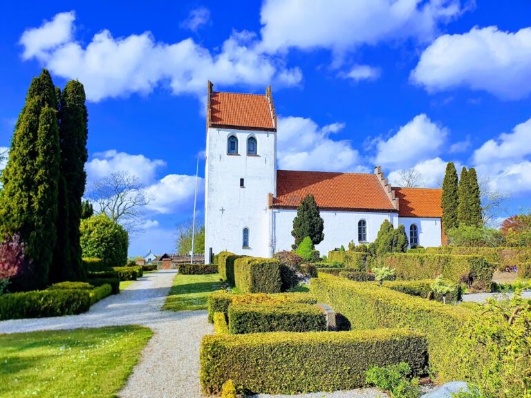 Jørlunde Church: A Romanesque Medieval Church in Denmark