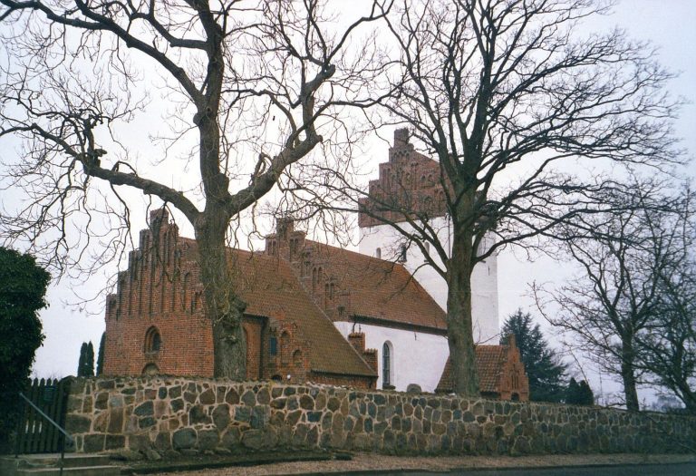 Jørlunde Church: A Romanesque Medieval Church in Denmark
