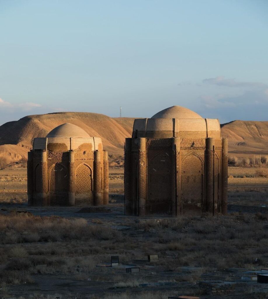 Kharaqan Towers