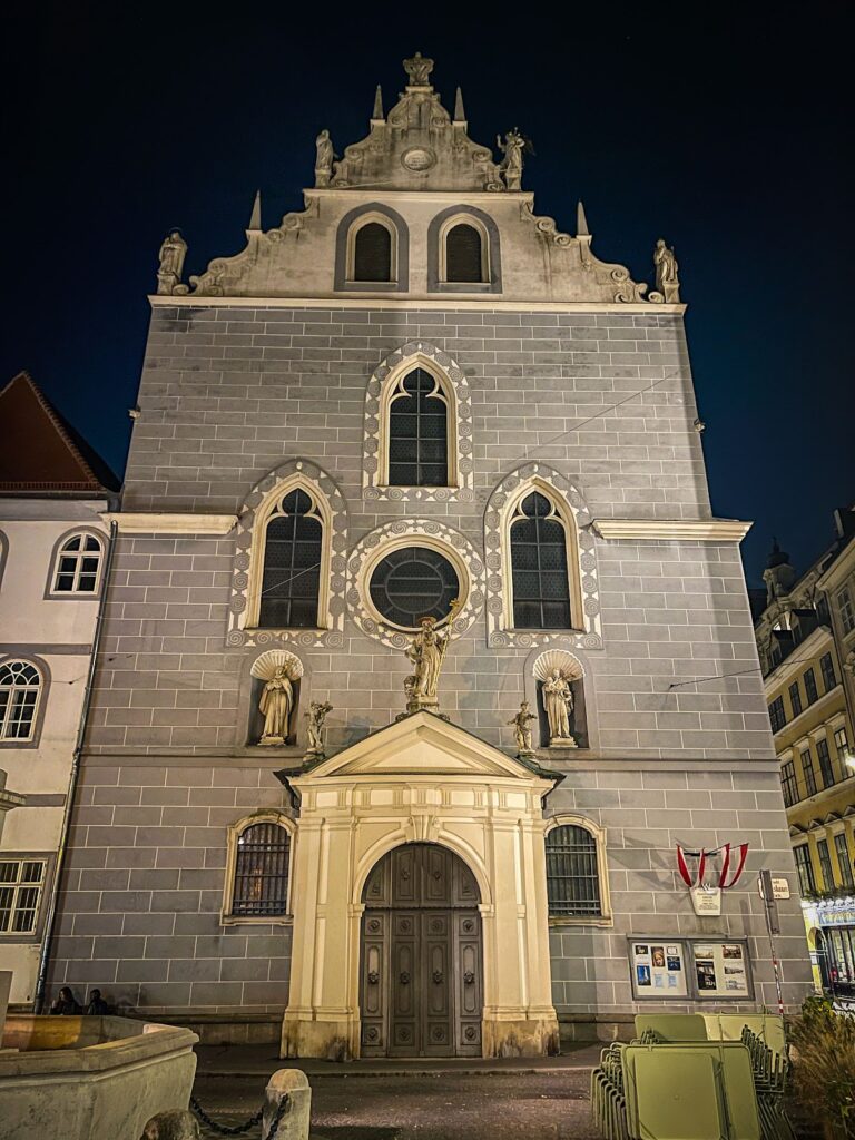 Franziskanerkloster Wien: Franciscan Monastery and Church in Austria