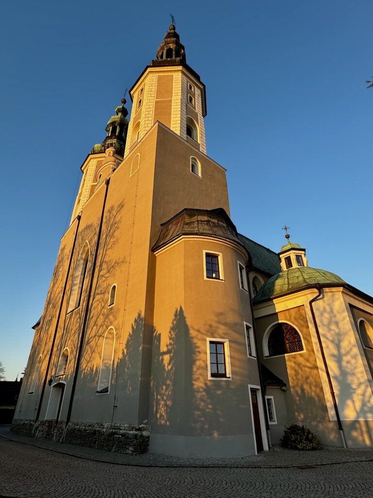 Church of Saint Bartholomew in Głogówek: A Gothic Parish and Collegiate Church 2 Church of Saint Bartholomew in Głogówek