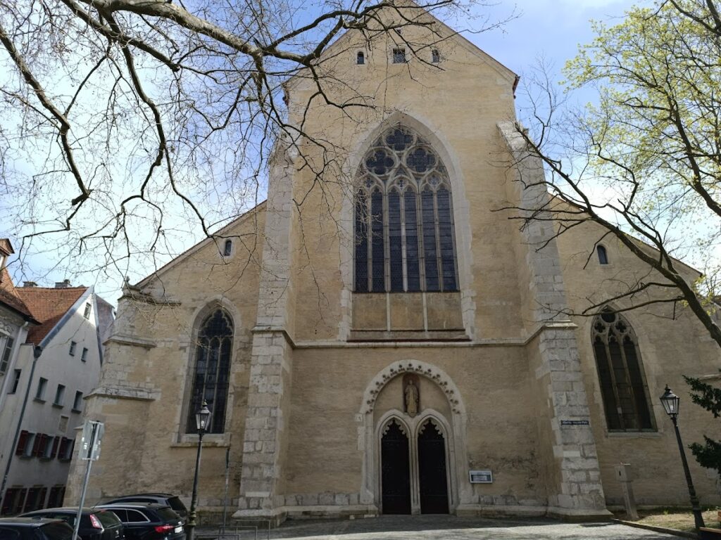 Dominikanerkirche St. Blasius in Regensburg: An Early Gothic Dominican Church 1 Dominikanerkirche St. Blasius in Regensburg