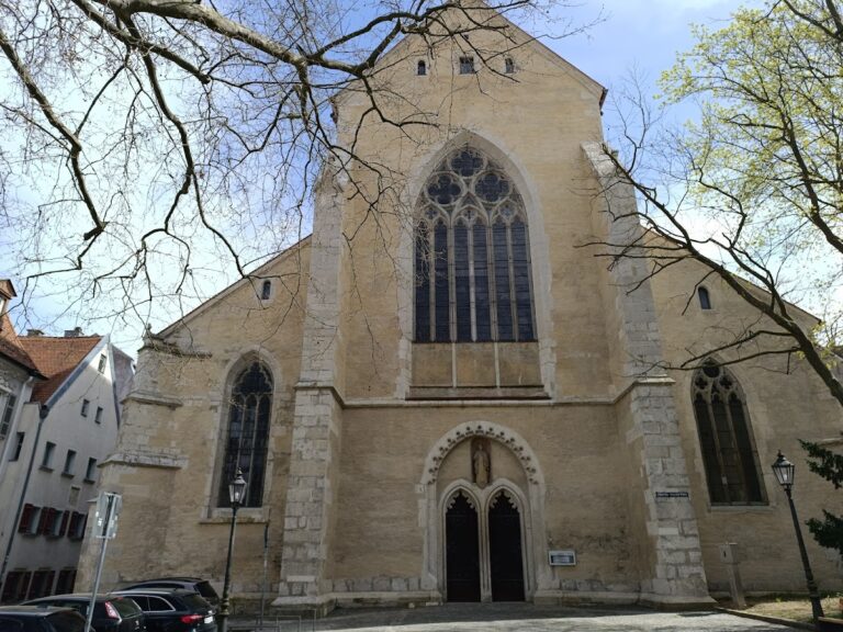 Dominikanerkirche St. Blasius in Regensburg: An Early Gothic Dominican Church