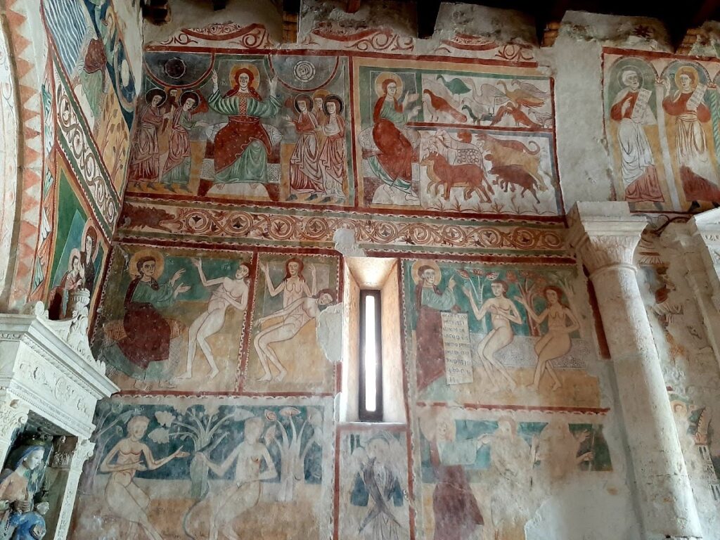 Santa Maria ad Cryptas
