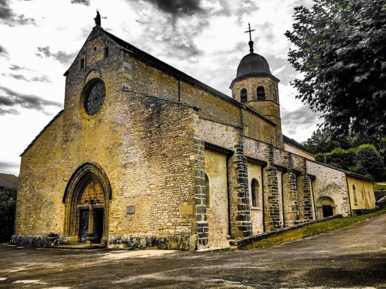 Abbaye Saint-Pierre de Gigny: A Benedictine Abbey and Cluniac Foundation in France