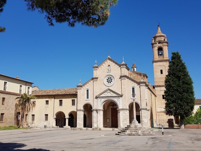 Madonna delle Grazie in Teramo: A Catholic Sanctuary and Former Benedictine Monastery