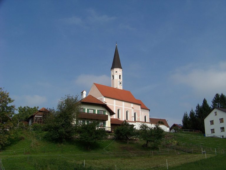 Mariä Heimsuchung (Landshut-Frauenberg): A Late Gothic Pilgrimage Church in Germany